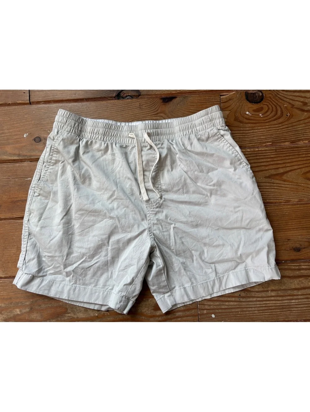 J.Crew 6” Stretch Chino Dock Shorts Men’s Medium Khaki Drawstring Elastic Waist